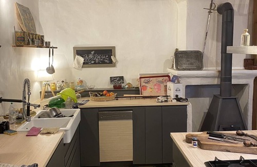 Beauvezer House | Maison de Village de 1802 , Entièrement Rénovée.au Centre de Beauvezer 04370