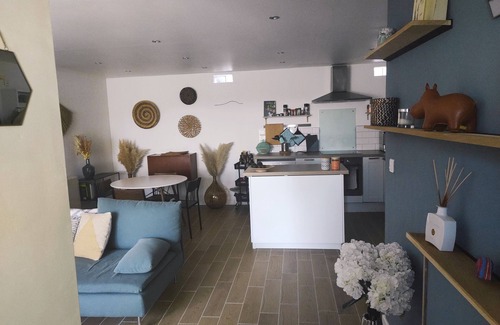 Peynier House | Maison de Village en Provence à 25 Minutes D'aix et de Marseille
