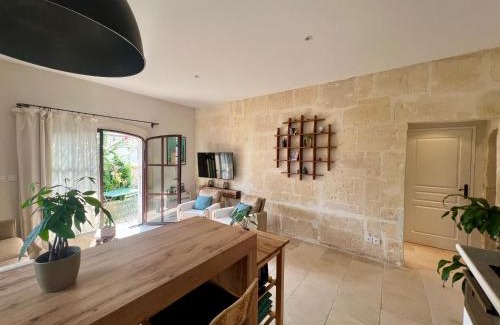 Fontvieille Apartment | Maison de village