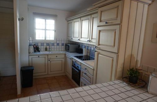La Mole House | Maison de village