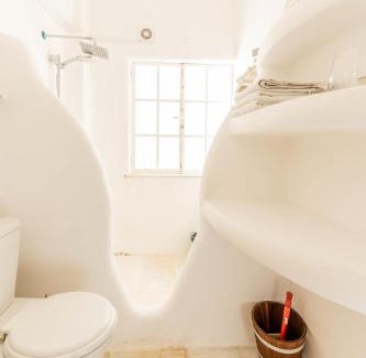 Limni Vouliagmenis House | Maison De Yaya at Heraion Lagoon