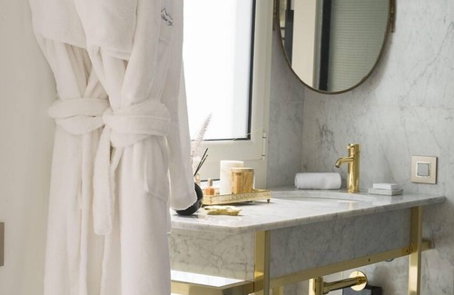 Amilcar House | Maison Dedine - Adults Only