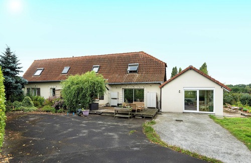 Marquette-lez-Lille House | Maison des Ecuries - Welkeys
