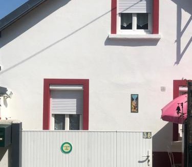 Bellerive-sur-Allier House | MAISON DES LILAS