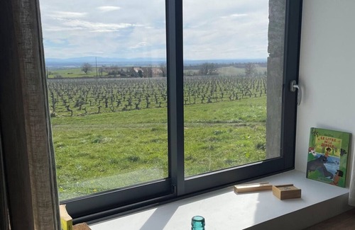 Cesset House | Maison des Vendanges, in the heart of the vineyards