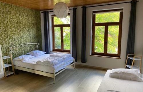 Walcourt Hotel | Maison Dispa