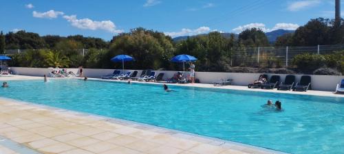 Belgodere House | Maison duplex 2 chambres, avec jardin, 800m plage