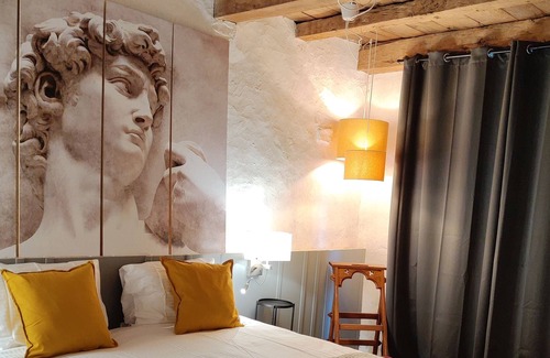 Melay Bed & Breakfast | Maison Egalité