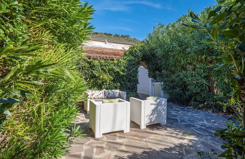 Innamorata Apartment | Maison Elirè - apartment by the sea