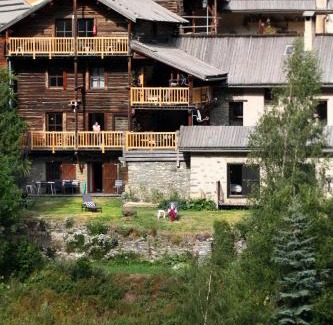 Molines-en-Queyras House | Maison Emme