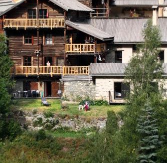 Molines-en-Queyras House | Maison Emme