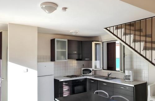 Lozari House | Maison en campagne près de Belgodère avec piscine partagée.