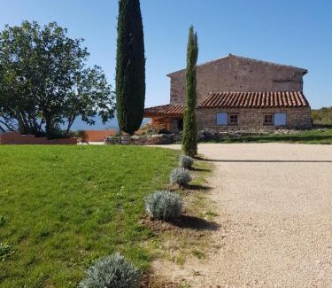 Sainte-Croix-a-Lauze House | Maison en Luberon