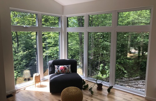 Eastman House | Maison en Montagne Avec Spa!