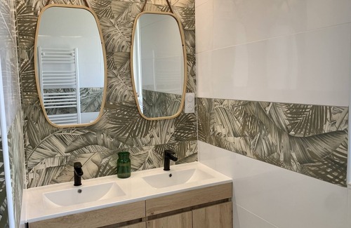 Arandon-Passins House | Maison en Pierre Entièrement Rénovée Pour 10 Voyageurs