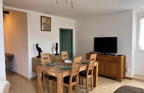 Monacia-d'Aullene House | Maison En Pierre Dans Village Calme