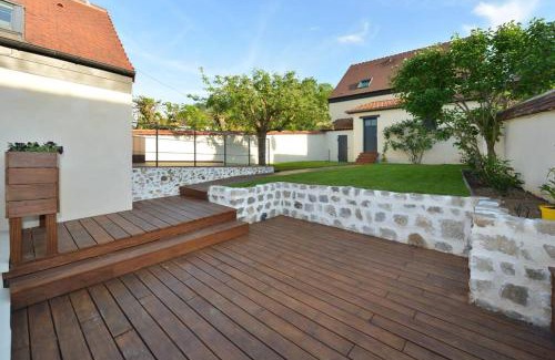Nogent-le-Roi House | Maison entièrement rénové de 4 pièces