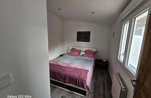 Pontault-Combault House | Maison entre Paris et Disney, stade nautique olympique Vaires sur marne