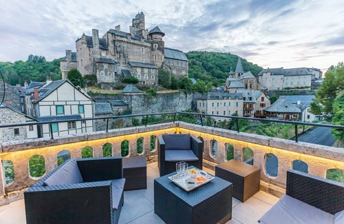 Estaing House | Maison Estagnole