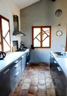 Silhac House | Maison familiale chaleureuse idéalement située