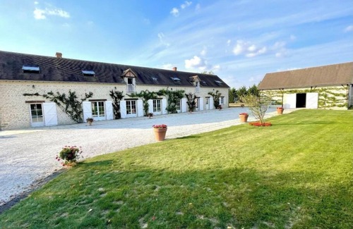 Vrigny House | Maison Familiale