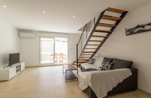 16th Arrondissement House | Maison familiale neuve