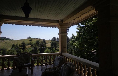 Saint-Priest Bed & Breakfast | Maison Forestière