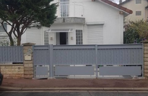 Le Raincy House | Maison Moderne Proche de Paris