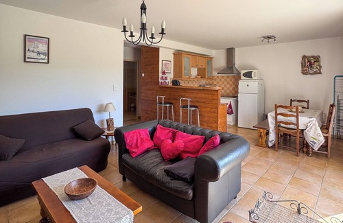 Saint-Michel-de-Chaillol Apartment | Maison de Montagne 3 Pièces - 90m² 5 à 7 Personnes Surplombant le Champsaur