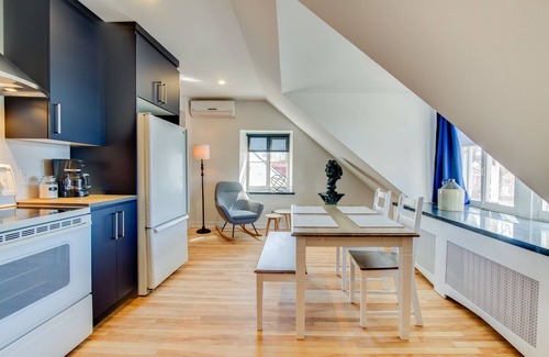 Quartier 5-4 Apartment | Maison Grenier - Le Nid