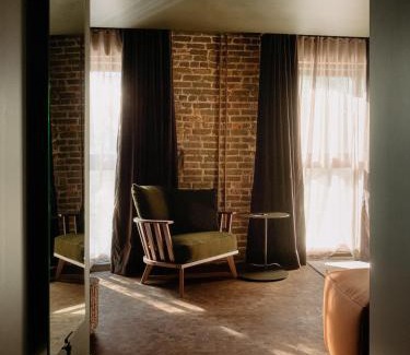 Griffintown Hotel | Maison Grinder
