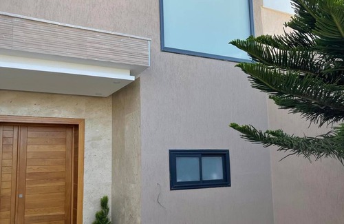 Fouchana Villa | Maison Haute Standing Avec Piscine à 20 mn de L'aéroport à Profiter en Famille