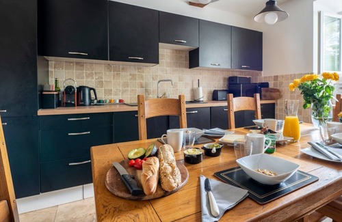 Verzeille Villa | Maison Honey - Three Bedroom Villa, Sleeps 6
