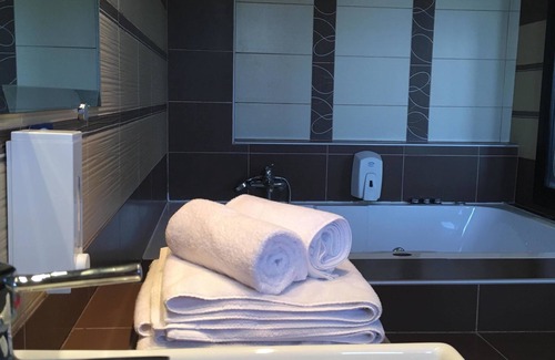 Chalkidona Hotel | Maison Hotel