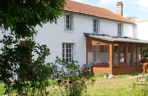 Thenezay Villa | Maison Indépendante sur Grand Terrain Clos