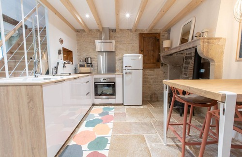 Chaux House | Maison Indépendante sur Domaine Viticole
