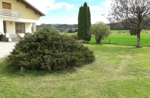 Le Vaudioux House | Maison Individuelle Calme au Coeur de la Campagne Jurassienne