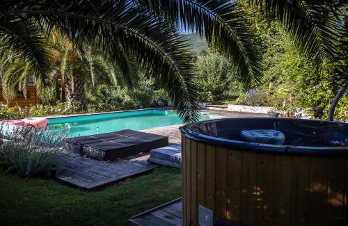 Urcuray House | Maison Irriberria