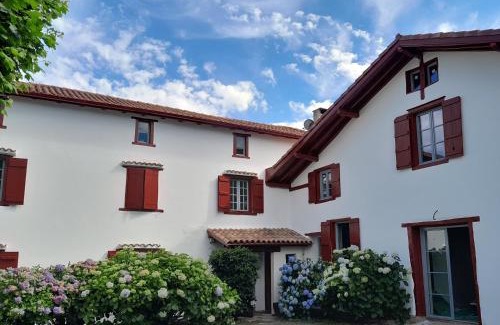 Urcuray House | Maison Irriberria