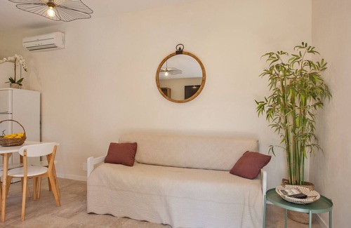 Calvi Villa | maison kiwi avec piscine chauffée terrasse jardin et bbq à Calvi