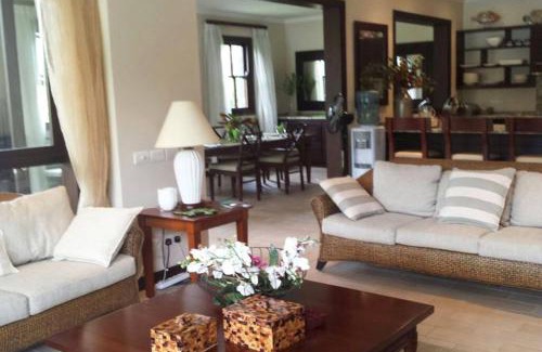 Eden Island Villa | Maison L'Amirale by Simply-Seychelles