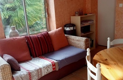 Beauvoir-sur-Mer Bed & Breakfast | Maison La Belvérine