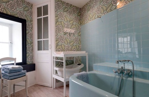 Jujurieux House | Maison La Jayette
