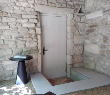 Visan House | Maison La Petite Cour - Spa