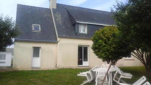Plonevez-Porzay House | Maison Lallier