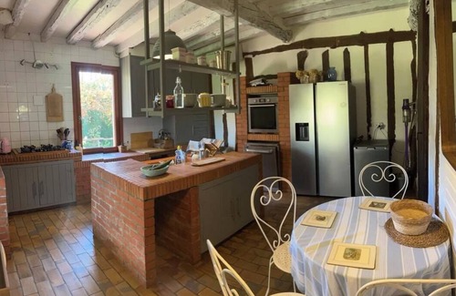 Ychoux Villa | Maison Landaise sleeps 12 max* swimming pool tennis bowling green near lakes & ocean