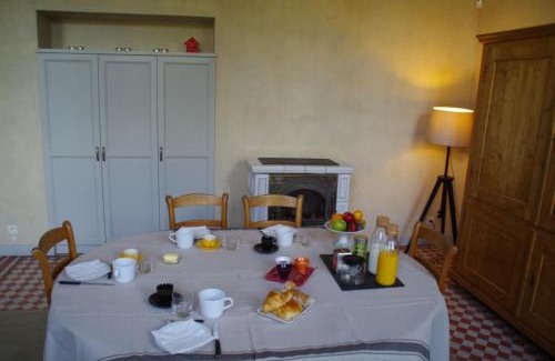 Cholet Bed & Breakfast | Maison Latour