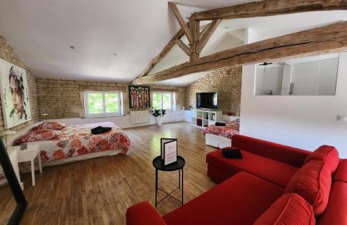 Saint-Jean-de-Liversay Bed & Breakfast | Maison Laurenza La grande suite 1760