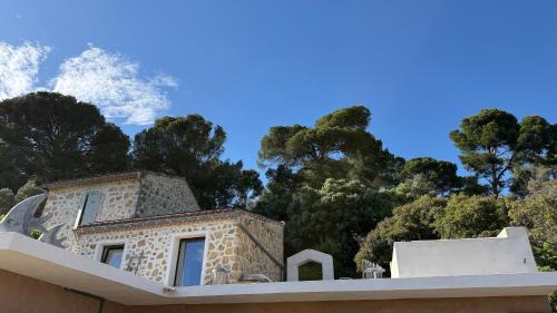 Ollioules Villa | Maison Leï Tapenié