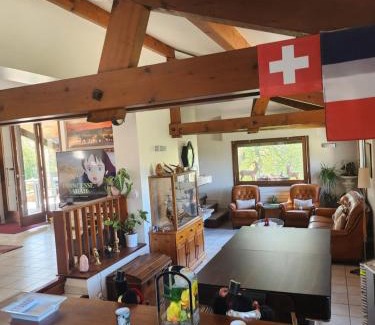 Thonon-les-Bains House | Maison Le Lézard chez Amalia et Fred